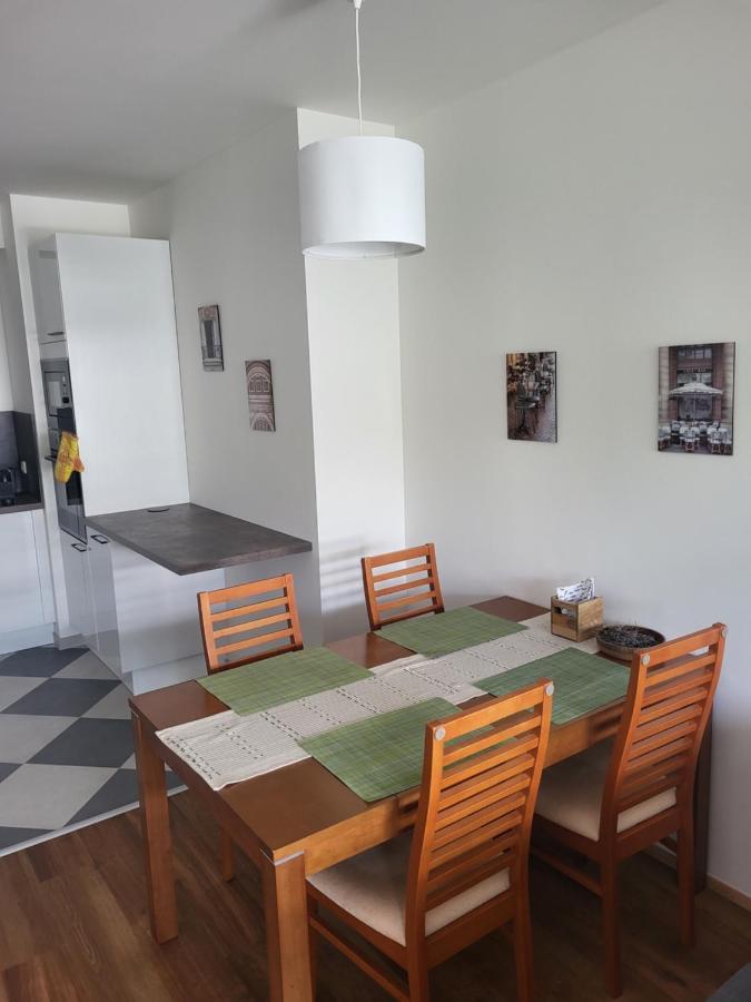 New Apartment In Karlin, Praha 8, Close To Center Exterior foto