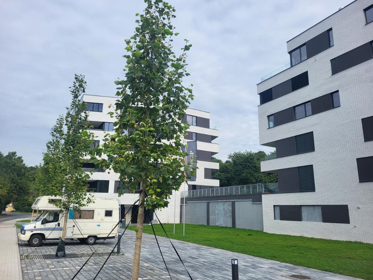 New Apartment In Karlin, Praha 8, Close To Center Exterior foto
